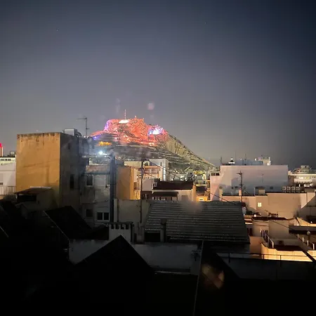 Appartement Cozy Penthouse Center Alicante